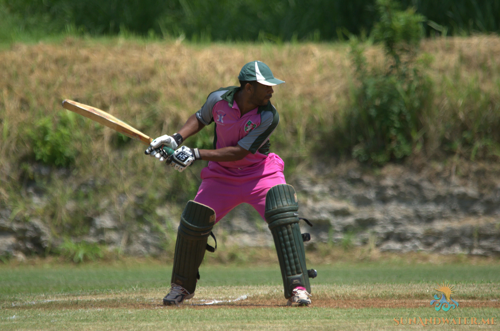 Somerset Bridge VS Flatts 2014(22)